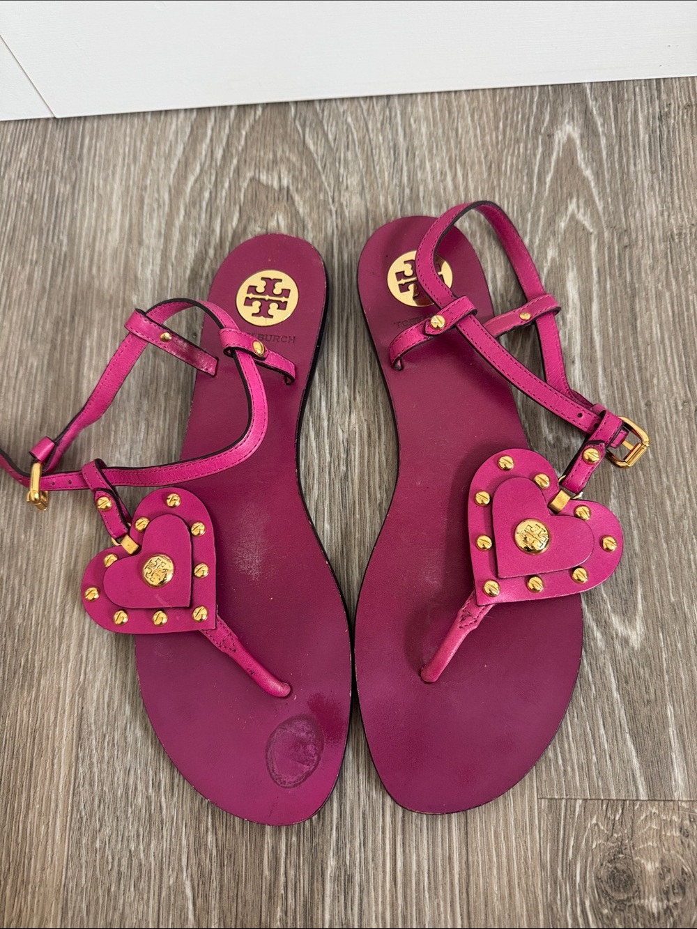 Tory Burch Heart Stud Leather sandals - Picture 1 of 4